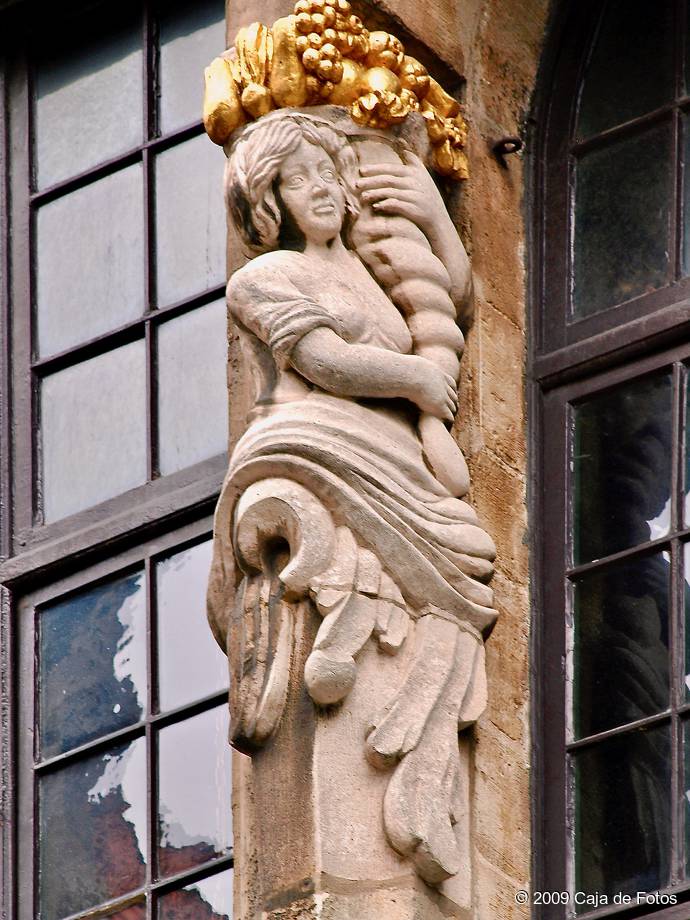 Bruselas. Grand Place, Rue de la Colline