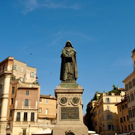 Roma. Campo dei Fiori, Giordano Bruno