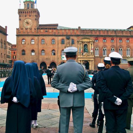 Bolonia. Piazza Maggiore, anniversario della fine della I Guerra Mondiale