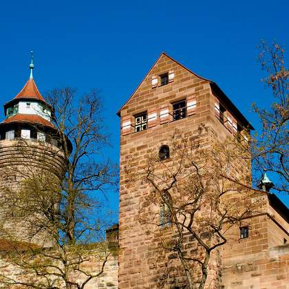 Nürnberg. Kaiserburg, Sinwellturm, Walburgiskapelle