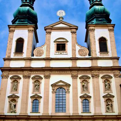 Viena. Sonnenfelsgasse. Jesuitenkirche