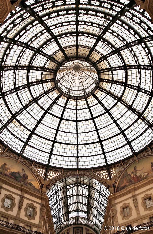 Milán. Galleria Vittorio Emanuele II